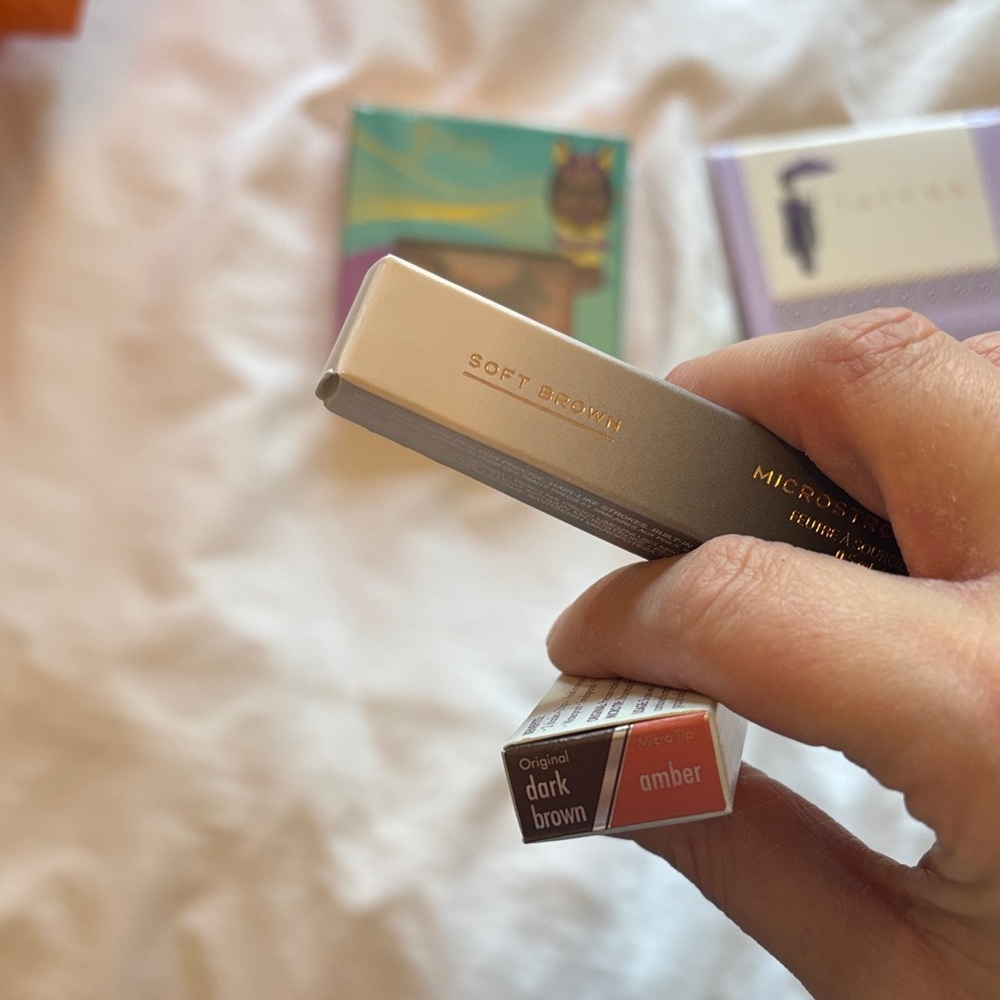 Makeup bundle - Picture 4 of 5